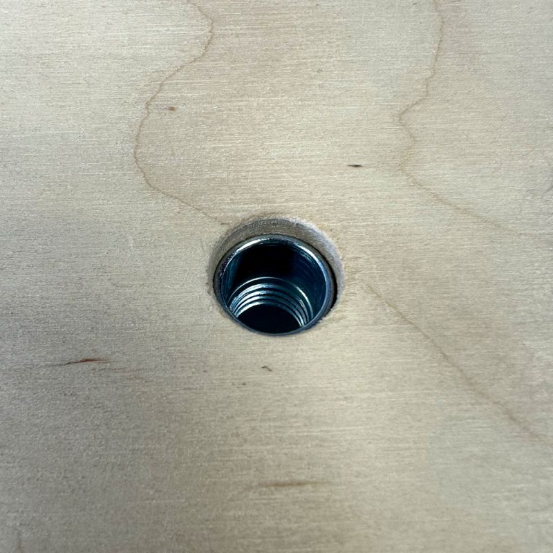 Inserts à visser guidé 4